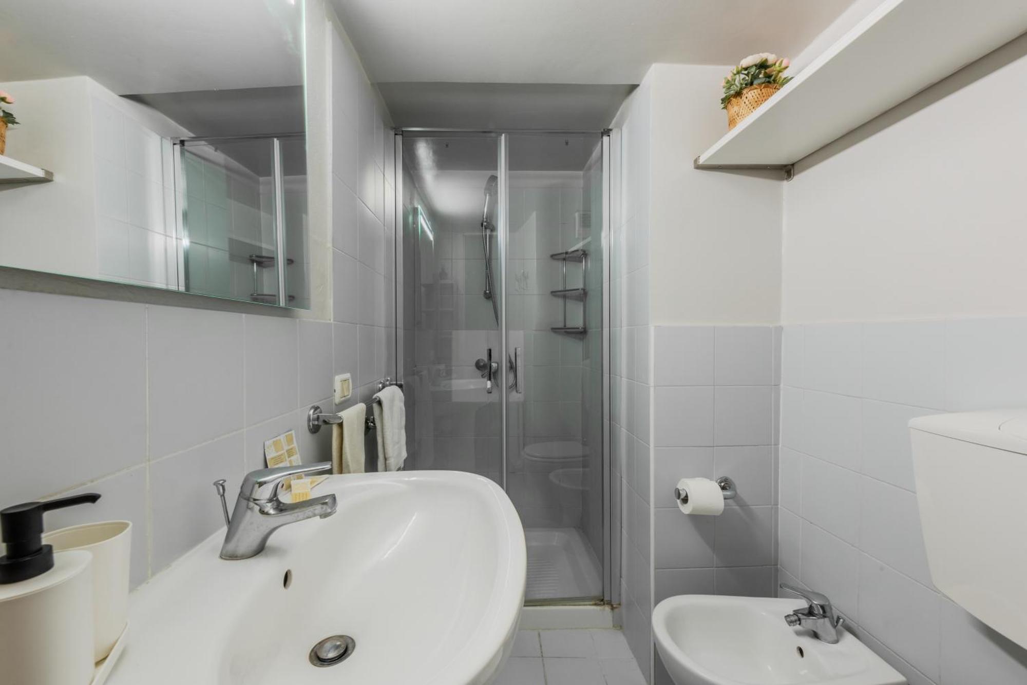 Ferienwohnung Porta Garibaldi Antique Charm Mailand Exterior foto